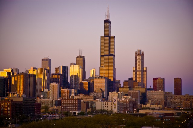 Chicago Skyline from ifmuth CC BY-NC-ND http://www.flickr.com/photos/ifmuth/4559218461/