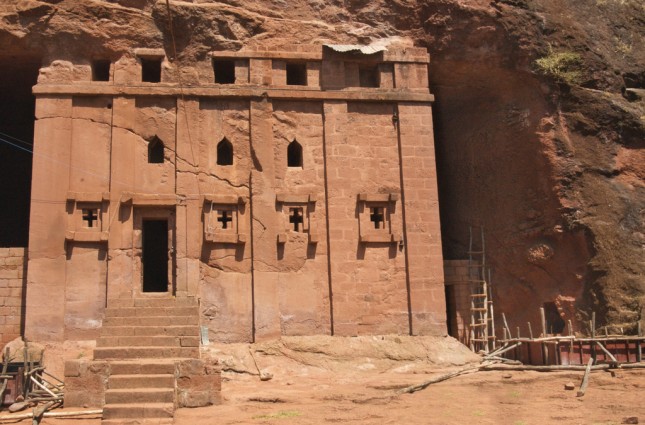 Church of Bet Abba Libanos, Lalibela, Et from A. Davey CC BY http://www.flickr.com/photos/adavey/3328424359/sizes/l/in/photostream/